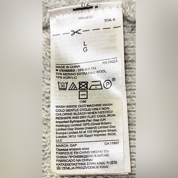 GAP Womens L Solid Gray Long Sleeve Long Cardigan Sweater Boho Classic Preppy - Picture 12 of 12